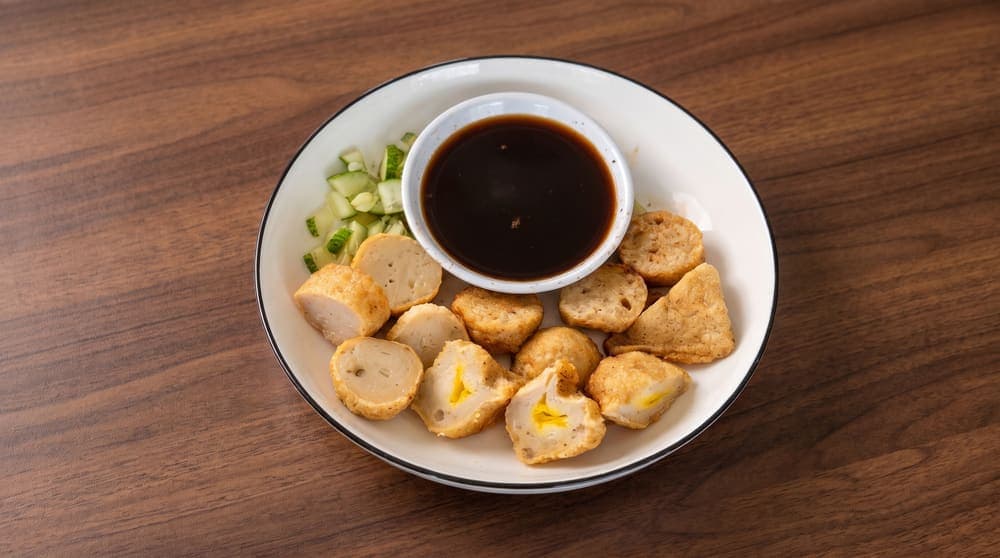 Pempek campur